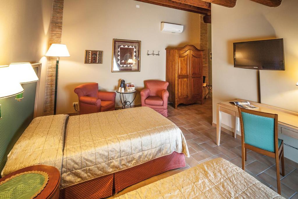 Hotel Residence Diamantina Ferrara Værelse billede