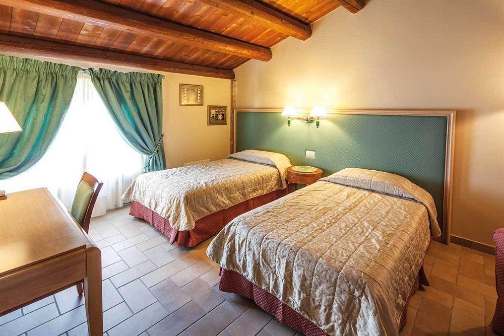 Hotel Residence Diamantina Ferrara Eksteriør billede