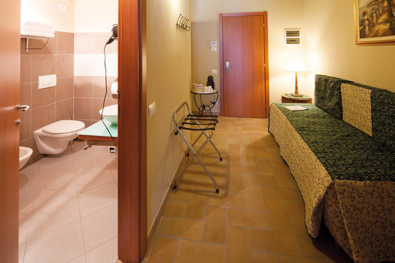 Hotel Residence Diamantina Ferrara Eksteriør billede