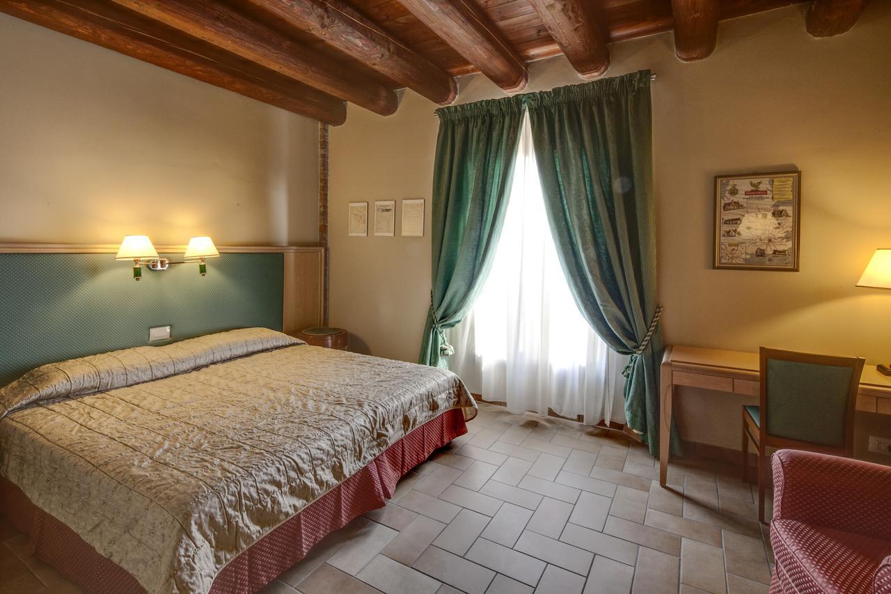 Hotel Residence Diamantina Ferrara Eksteriør billede