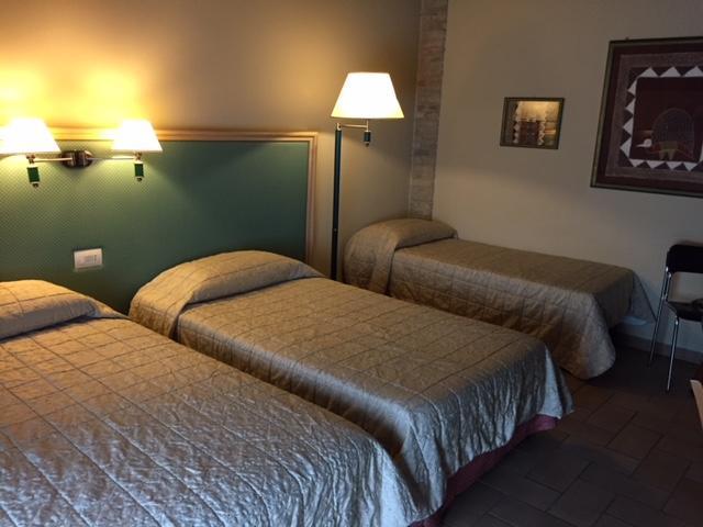 Hotel Residence Diamantina Ferrara Eksteriør billede