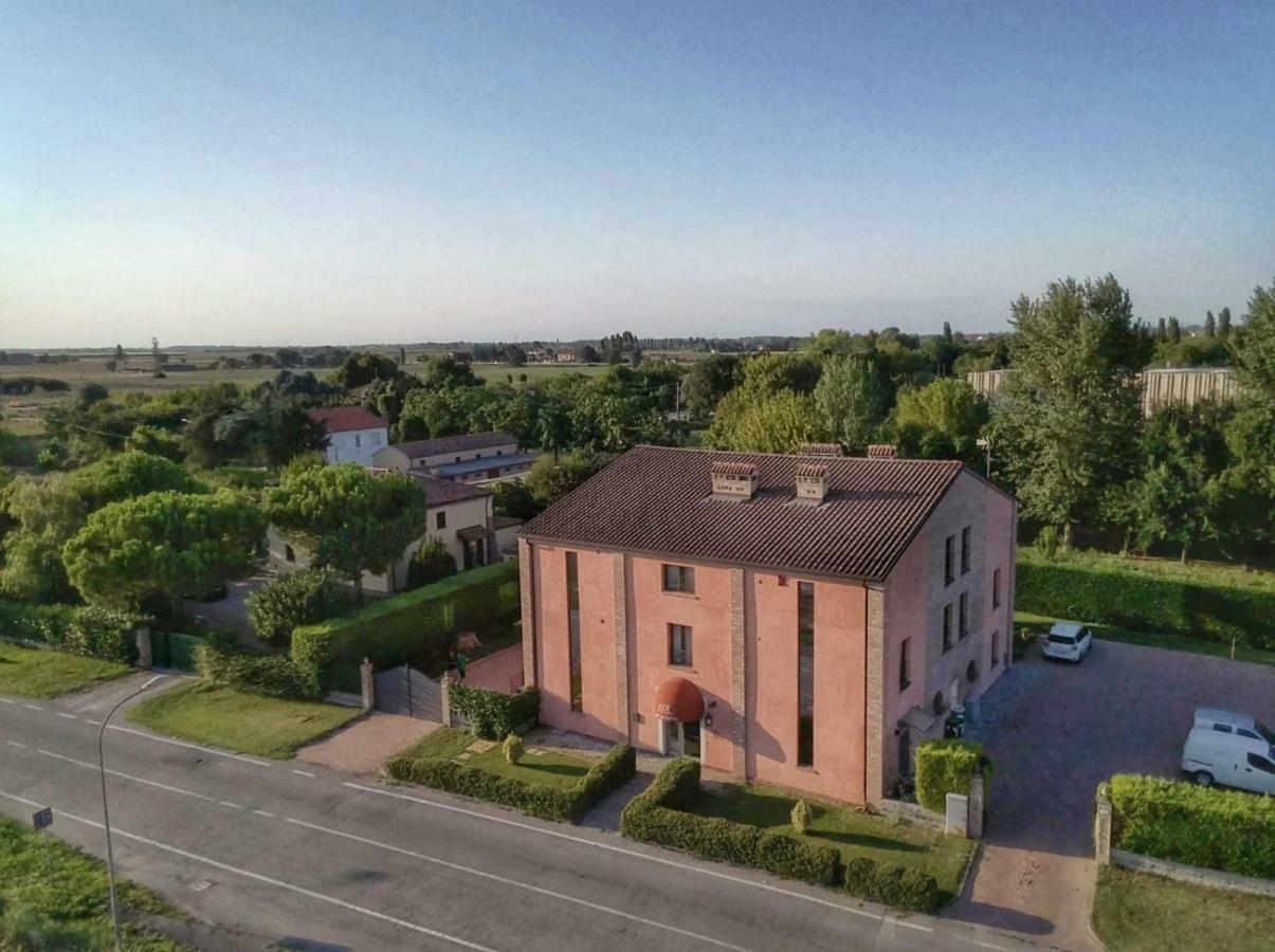 Hotel Residence Diamantina Ferrara Eksteriør billede