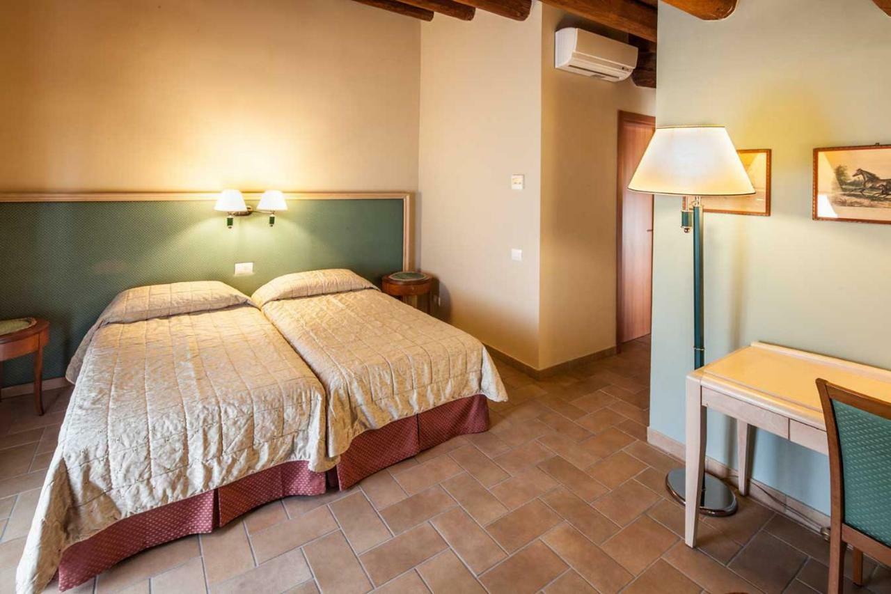 Hotel Residence Diamantina Ferrara Eksteriør billede