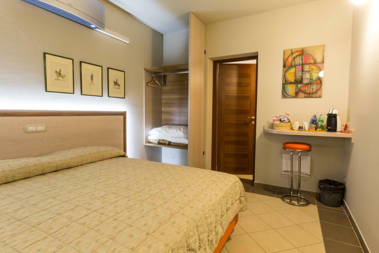 Hotel Residence Diamantina Ferrara Eksteriør billede