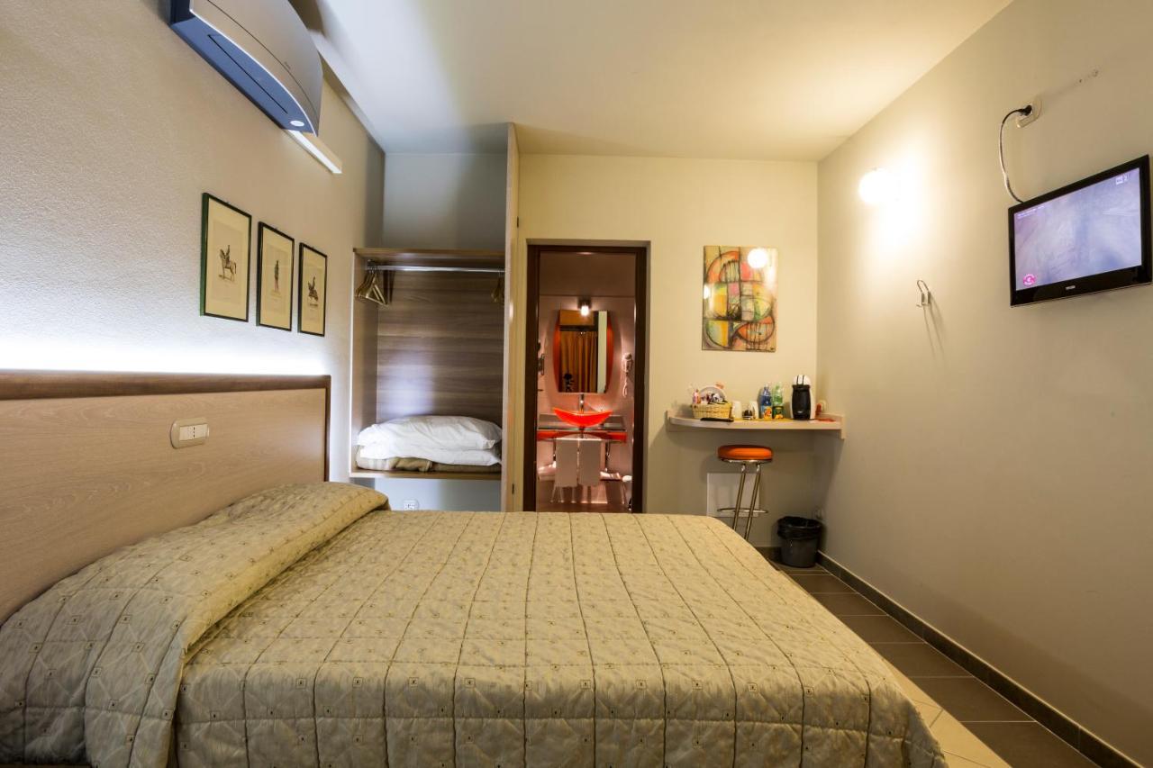 Hotel Residence Diamantina Ferrara Eksteriør billede